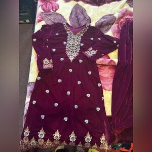 Embroidered Maroon Traditional Outfit velvet shalwar khameez